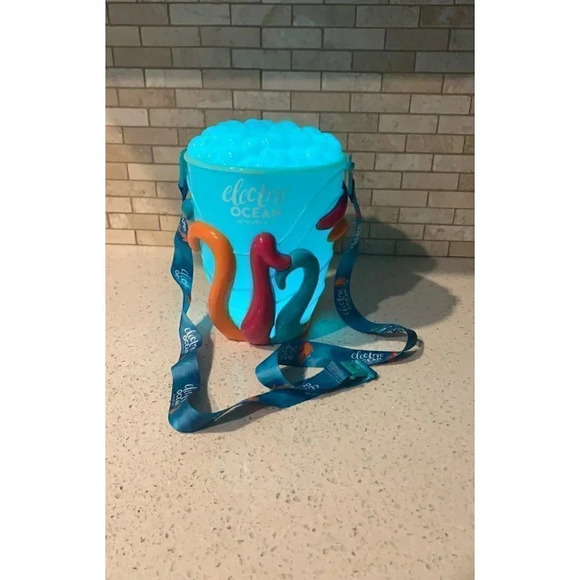 SeaWorld Electric Ocean Popcorn Bucket fb - Picture 7 of 7